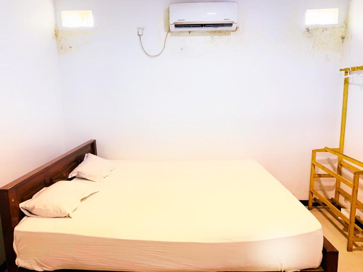 Thanamal-villa Lodge Tanamalwila