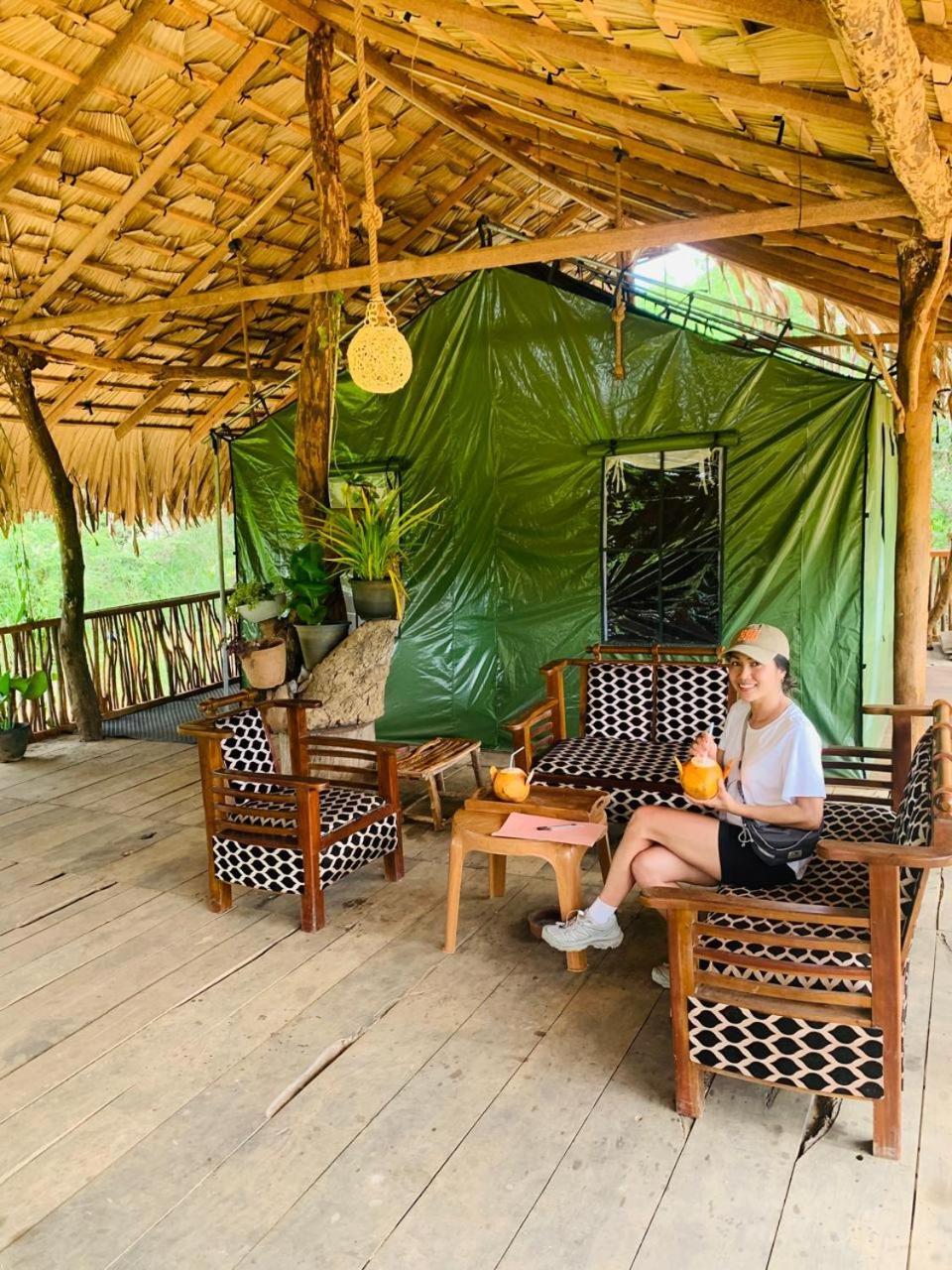 Thanamal-villa Lodge Tanamalwila